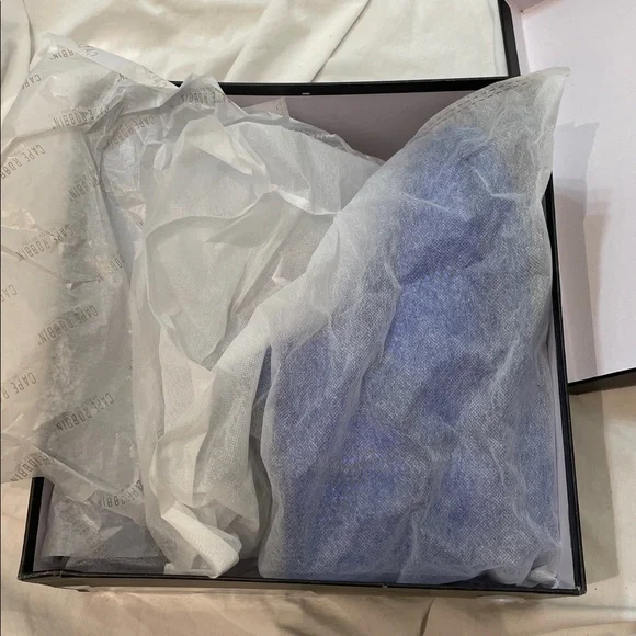 •CAPE ROBBIN• “Lindak” Rhinestone Suede Fur-Lined Booties - Blue // NIB - Picture 11 of 13